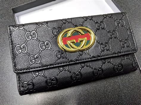 gucci womans gucci organizer metalic wallet|best Gucci wallet women's.